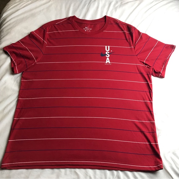 The Nike Tee Men's color Red Striped Short Sleeve T-Shirt Sz XXL Pullover - Picture 2 of 11